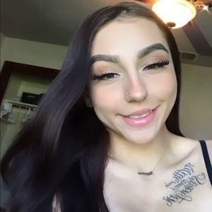 Meet your Posher, Arya